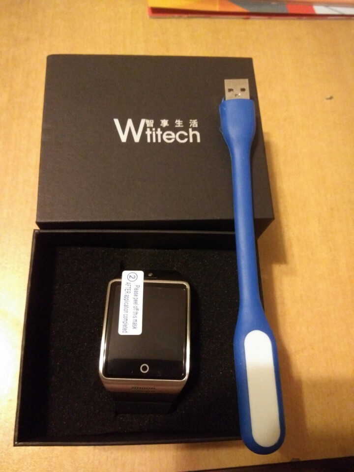 Wtitech Q18 智能手表 男女曲面蓝牙电话插卡穿