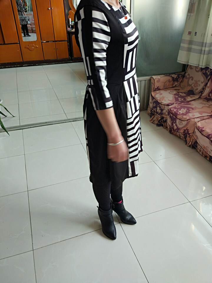 恋百如时尚秋装夏季连衣裙长袖雪纺印花长裙A