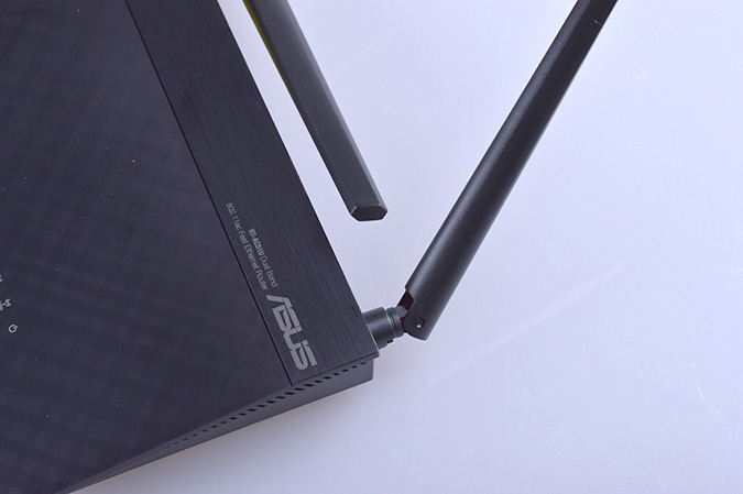 不仅仅速度这么简单华硕RT-AC51U双频无线路由器首测 不仅仅速度这么简单华硕RT-AC51U双频无线路由器首测