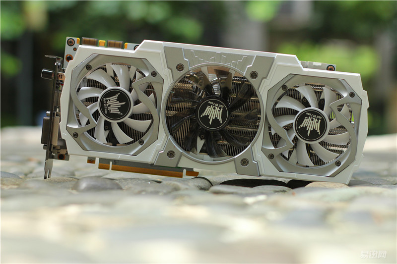 【易迅网】殿堂级游戏利器 影驰gtx 970名人堂深度评测