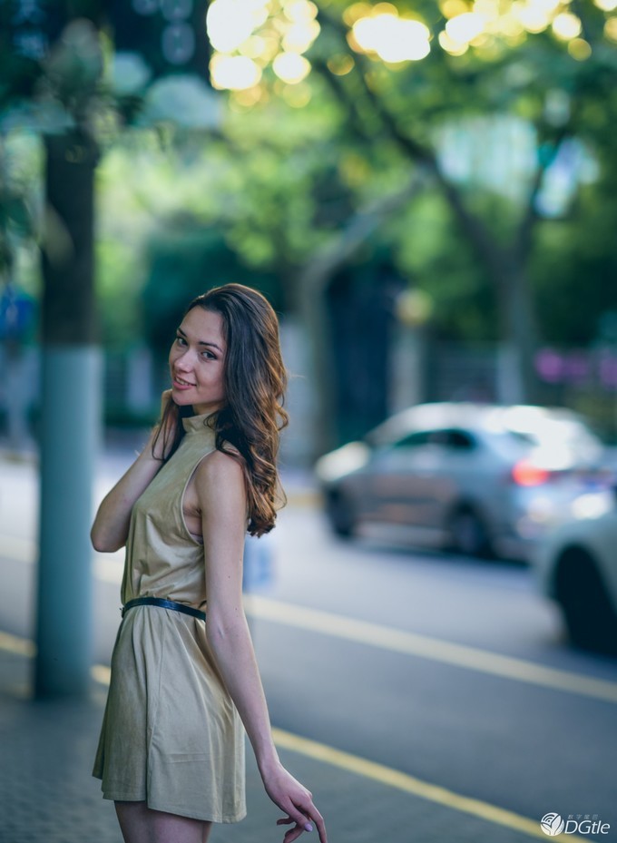 SONY A7RII+大师级 85 F1.4G 镜头人像摄影分