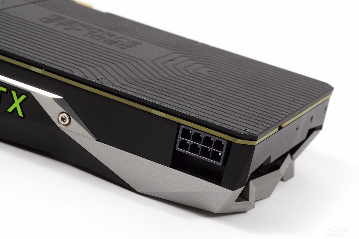 Nvidia GTX1080+乔思伯RM3+技嘉Sniper 绿色