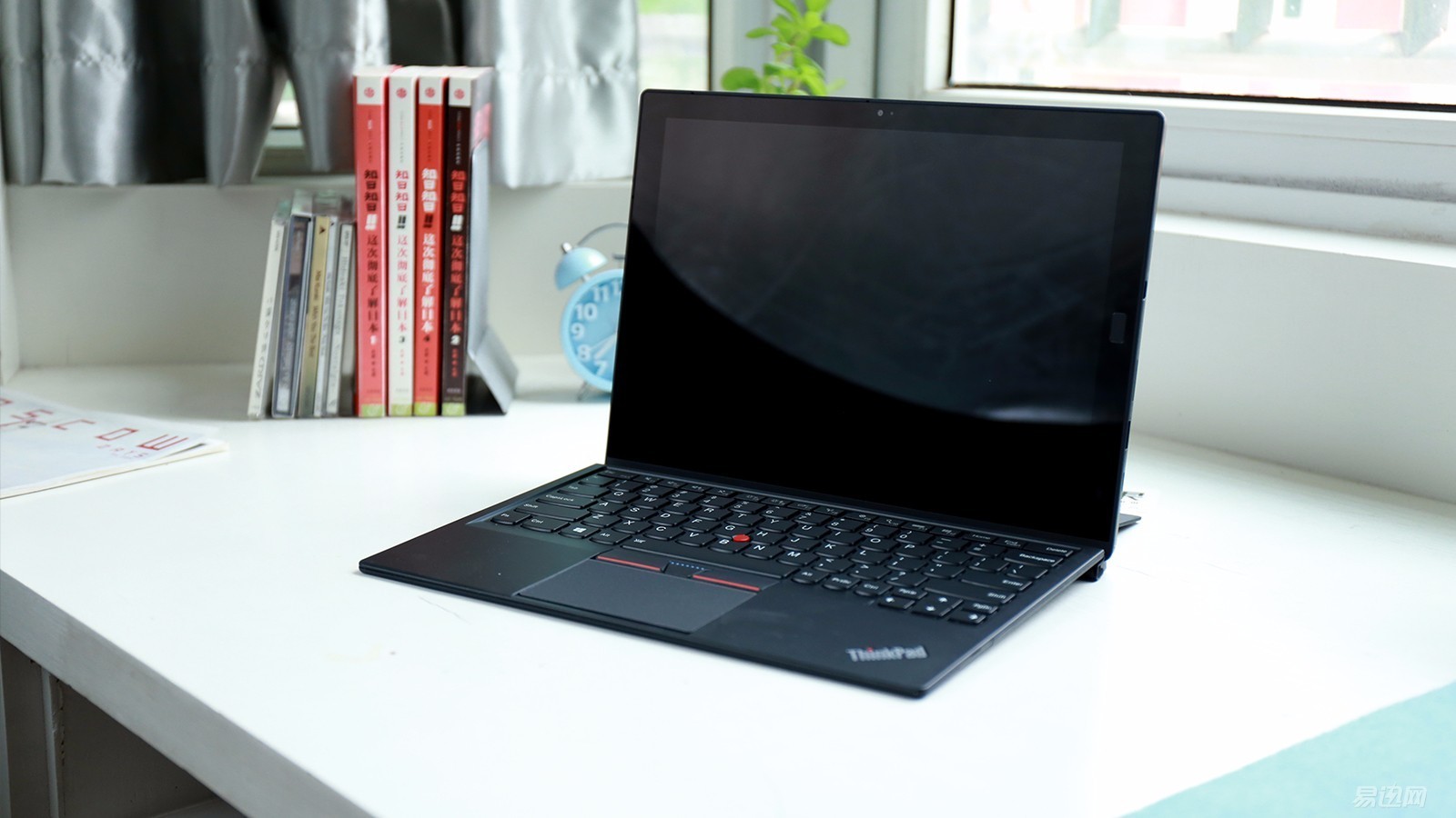 能叫板笔记本 ThinkPad X1 二合一平板电脑体