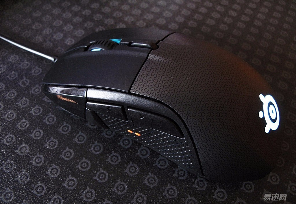 赛睿 SteelSeries RIVAl700电竞游戏鼠标拆解全