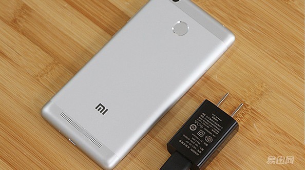 连续11小时游戏不断电 红米3S续航测试-晒物评