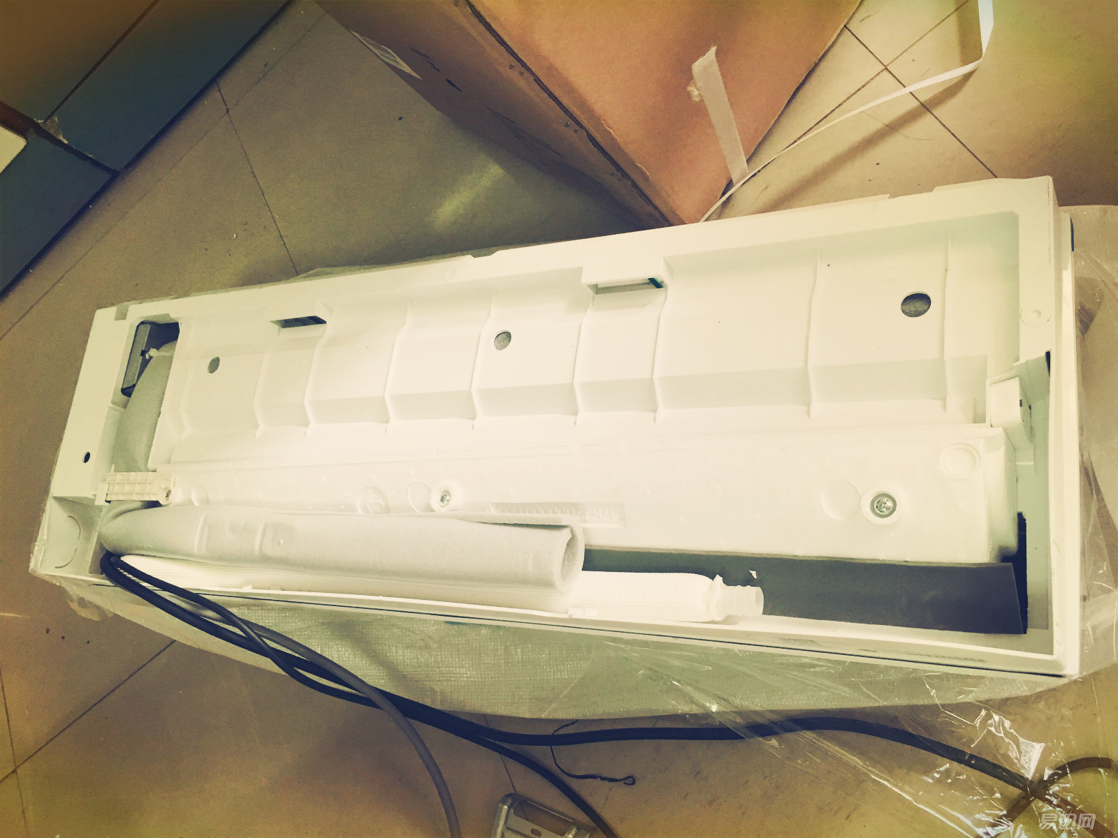 京东618入手Midea 美的 KFR-35GWWPAD3 1