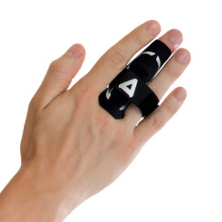 AQ护指篮球护指排球指关节护指绷带加压加长护手指套装备运动护具 黑色加压款B30921 L/XL指围6.4-7cm 单只