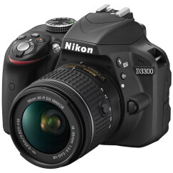 尼康（Nikon）D3300 单反三头套机（AF-P 18-55mm VR镜头 + 55-200mm VRII镜头 + 50mm 1.8D镜头）