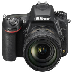 尼康（Nikon）D750 24-85mm VR防抖 进阶款全画幅单反套机 单反相机 d750（51点自动对焦系统 内置Wi-Fi）