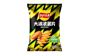 乐事（Lay's）大波浪薯片 香脆烤鸡翅味 70g  零食 休闲食品