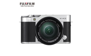 富士微单（FUJIFILM）X-A3/XA3 XC16-50 银黑色 微单/照相机 2420万像素 180度多点触摸屏 WIFI遥控 USB充电