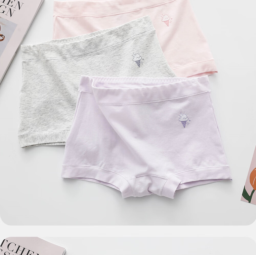 Yilanfan Women's Cotton Antibacterial Mid-Waist Boyshorts Four-Point Underwear for Girls Students 16