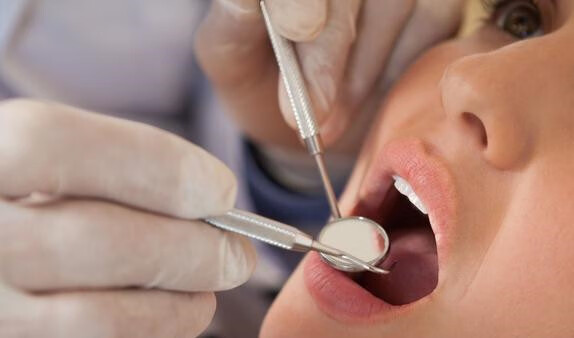 年轻女子口腔溃疡反复发作 后被诊断为癌症的原因 概述 预防 口腔科