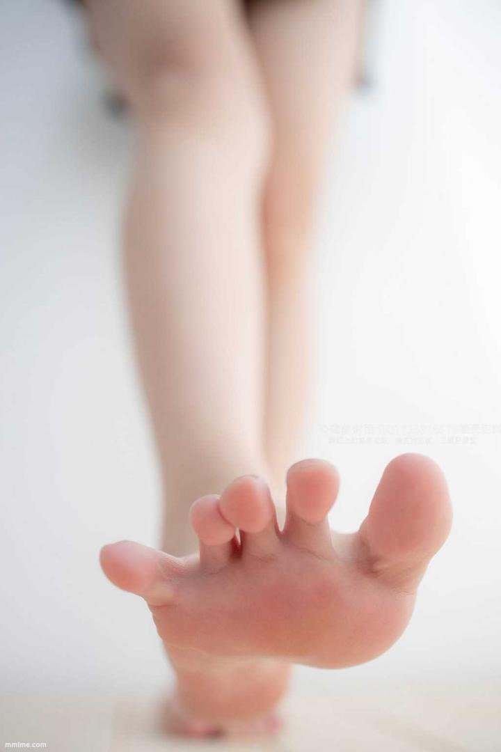 图片[2]-20D肉丝短棉袜踩物 [森萝财团] [X-055] 写真集[93P]-美了么