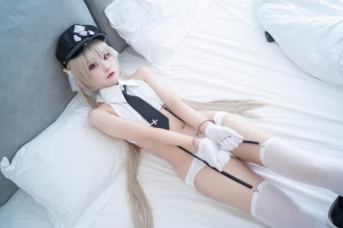 lunana-天使警察艾露 [22P-191MB]