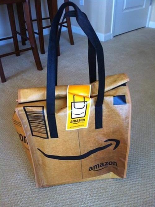 Amazon 亚马逊书店出奇招送你 微笑环保袋 C社