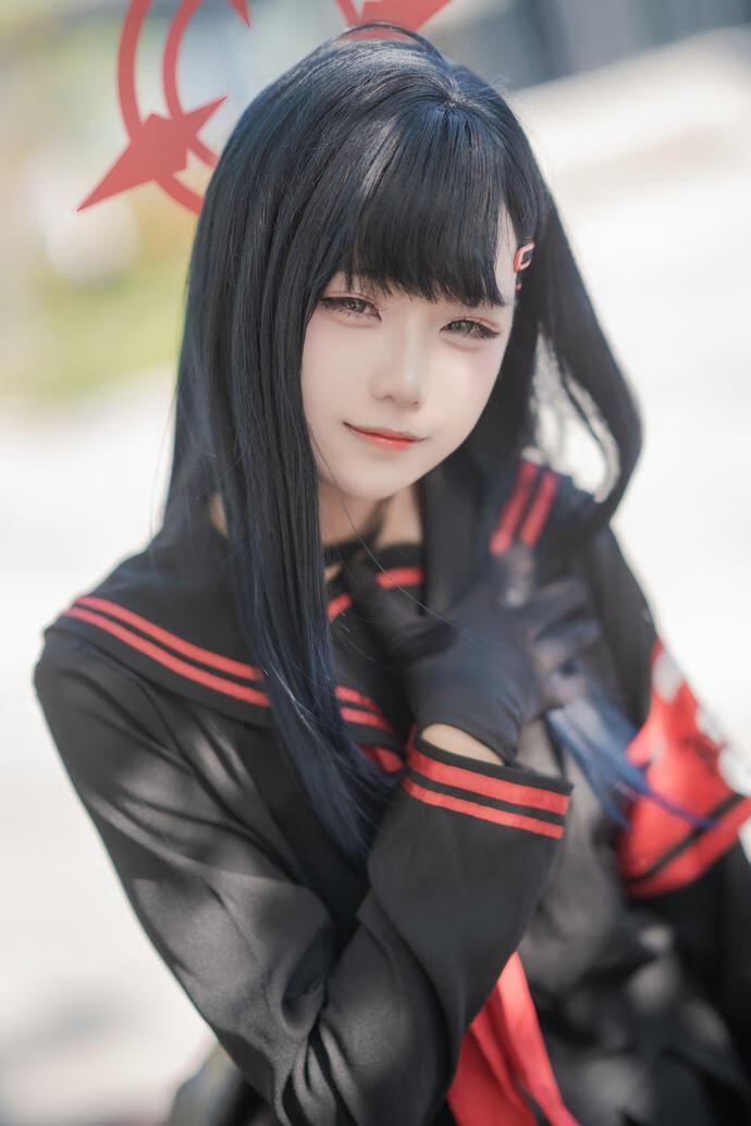 lunana NO.004 仲正イチカ (2).jpg lunana NO.004 仲正イチカ (2).jpg