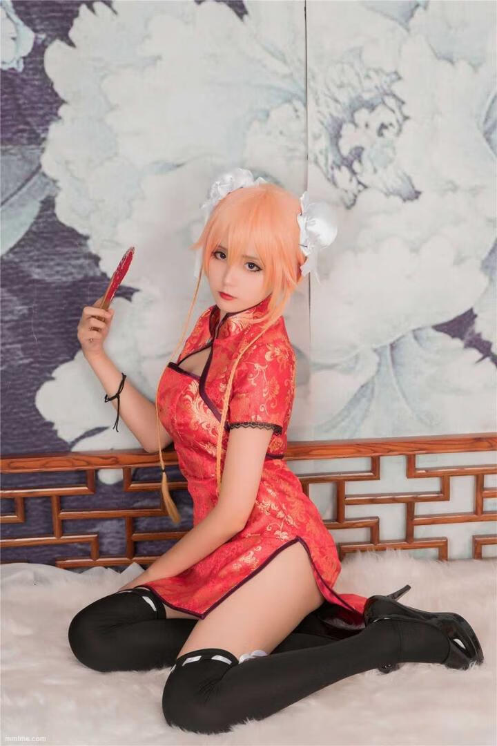 [风之领域] NO.164 红旗袍黑丝COS 写真集[40P]-美了么