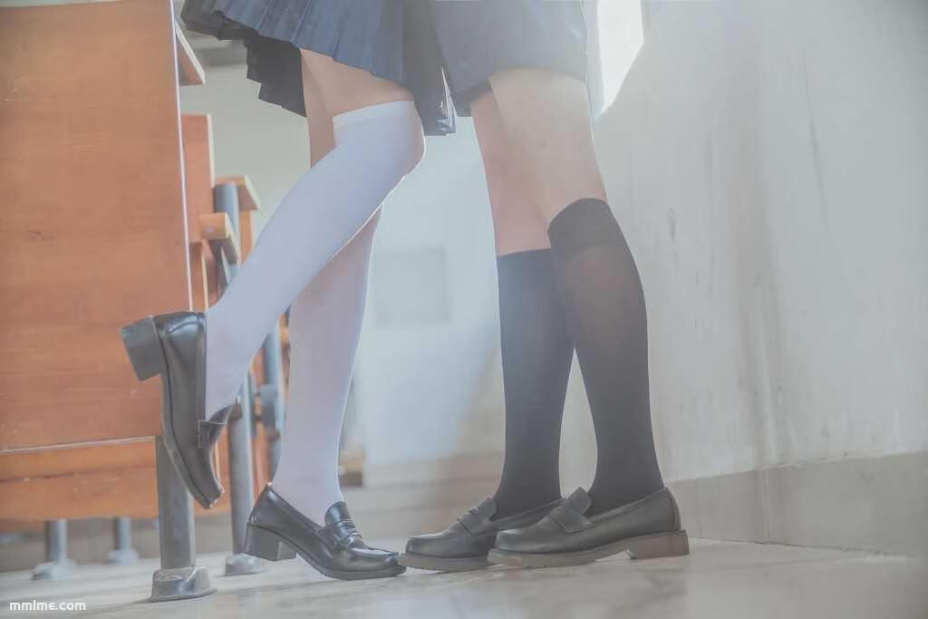 图片[8]-​桜桃喵&疯猫ss《JK百合》 [萝莉COS] 写真集[43P]-美了么