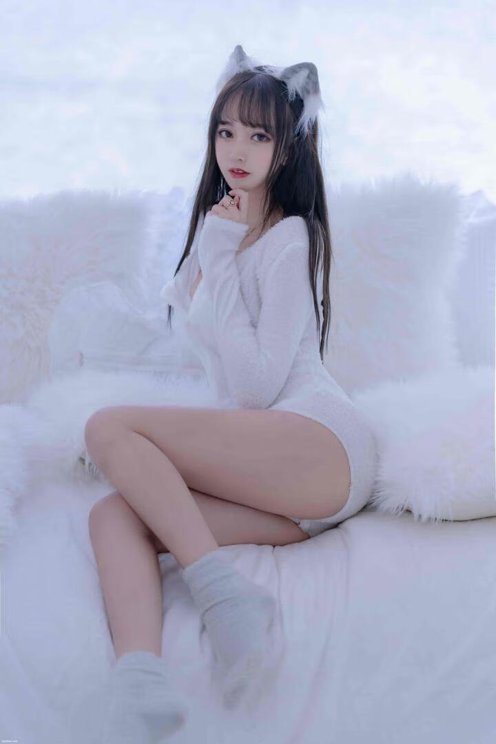 MX.0089 过期米线线喵 小狼-美了么