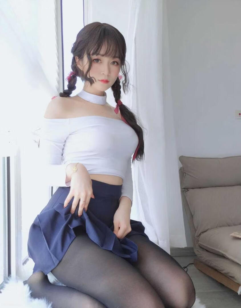 图片[3]-2020白银81黑色丝袜美腿超美性感丰满巨乳福利图-美了么