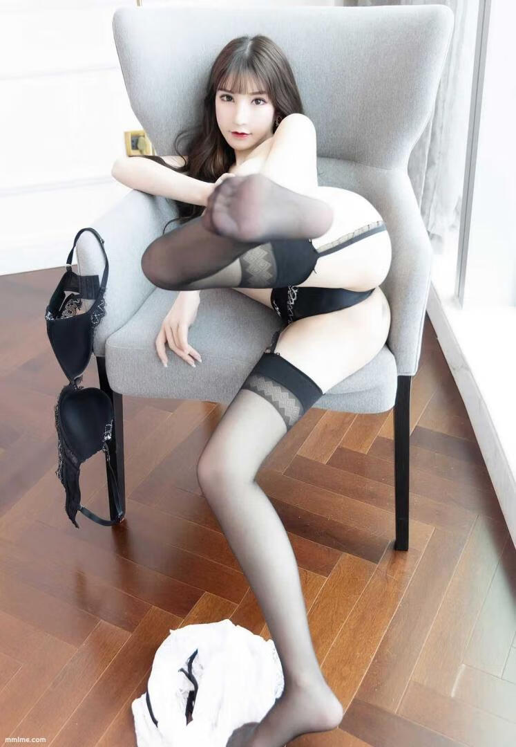 图片[5]-90后最新周于希图集Sandy裸胸美女黑丝袜吊带情趣内衣-美了么