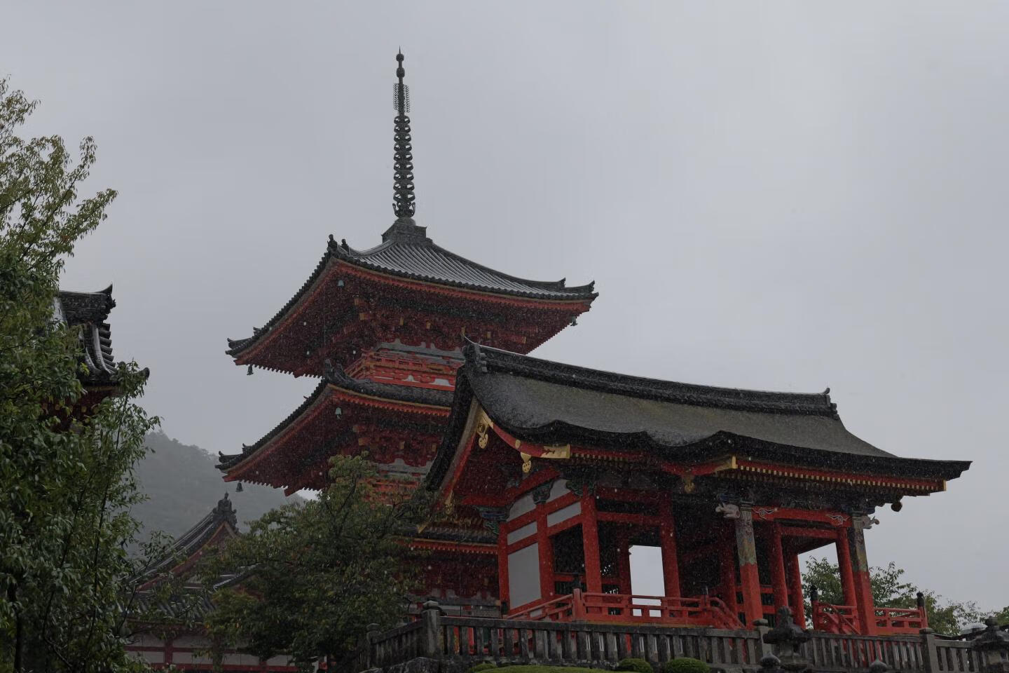 雨中的清水寺