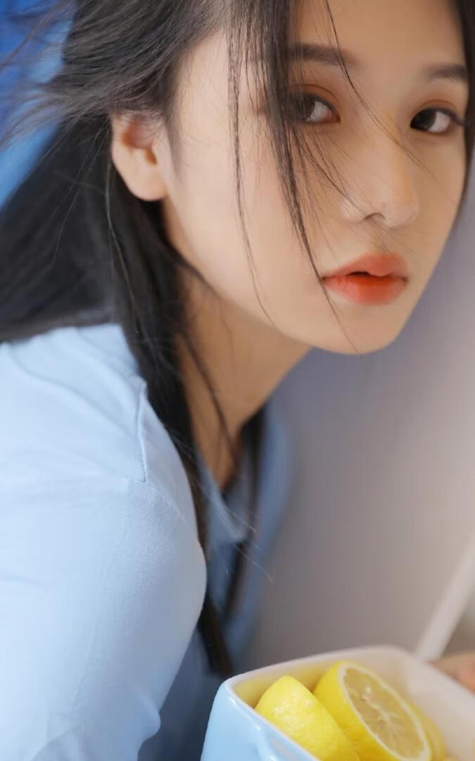 图片[8]-蓝衣长腿少女浴室性感写真-美了么