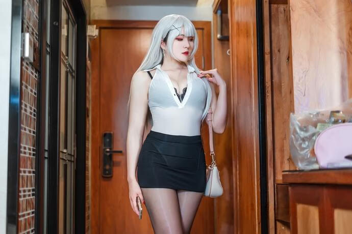 Natsuko夏夏子-OL灰机杯[50P1V-280MB]