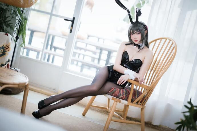 瓜希酱-樱岛麻衣 兔女郎[31P-130MB]