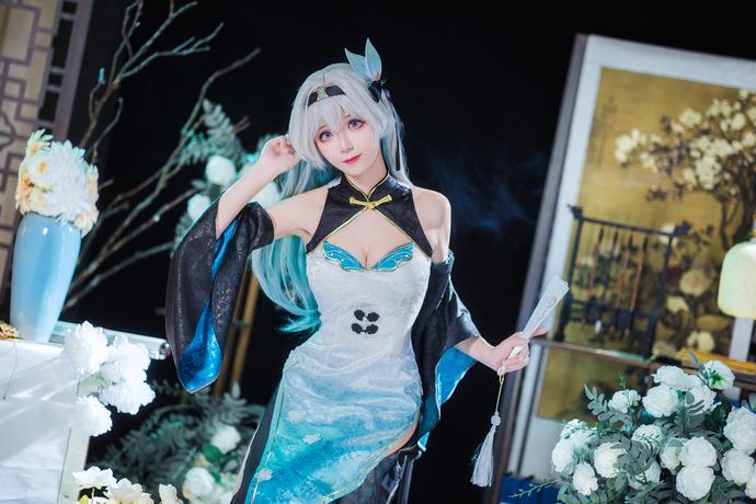 Tomoyo酱-星穹铁道  流萤旗袍[24P-106MB]