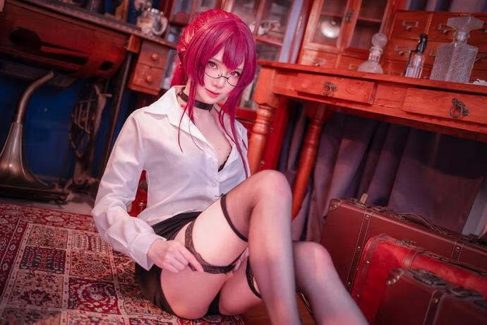 Sally Dorasnow-Kafka OL [35P-566M]