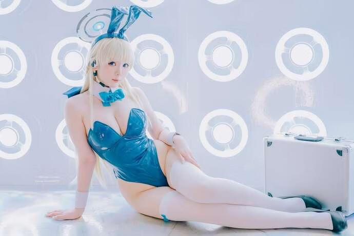 霜月shimo-蔚蓝档案 飞鸟马时 兔女郎[20P-30M]