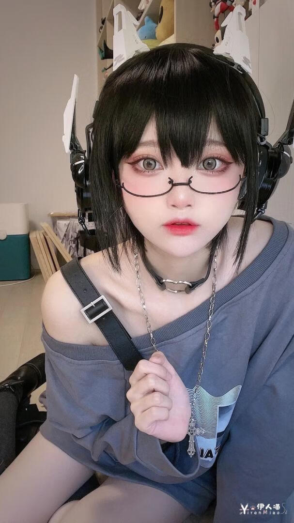 「萌妹壁纸」YRM.025 我与神明画押赌你心动一刹