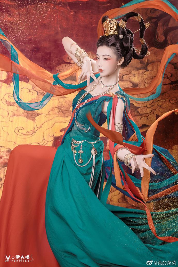 真的菜菜cosplay敦煌飞天作品 (6).jpg