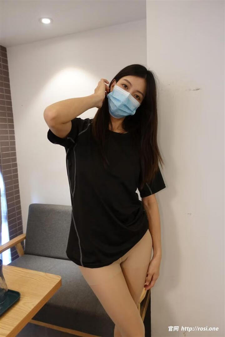 「ROSI口罩ROSI艺学妹ROSI10情趣」3系合集 (1).jpg 「ROSI口罩ROSI艺学妹ROSI10情趣」3系合集 (1).jpg