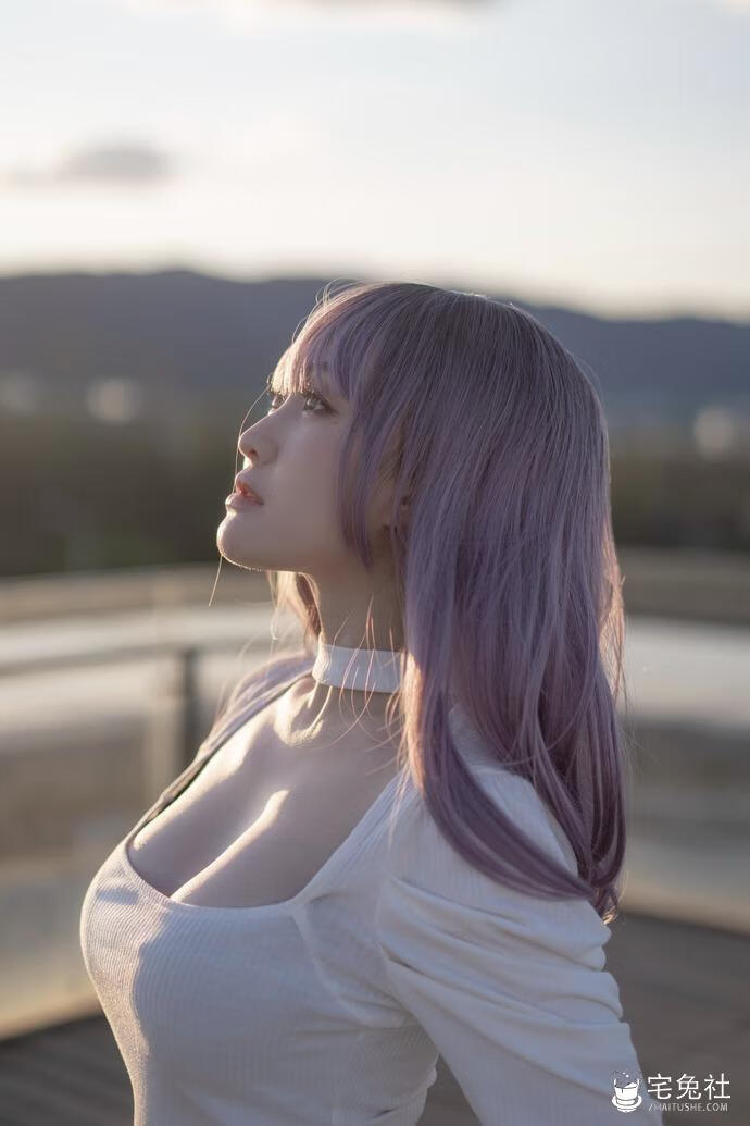 脱尾巴Mizuki cosplay作品007 尾巴天台2 宅兔社.jpg 脱尾巴Mizuki全套作品图合集 迷人的声音与清纯外貌