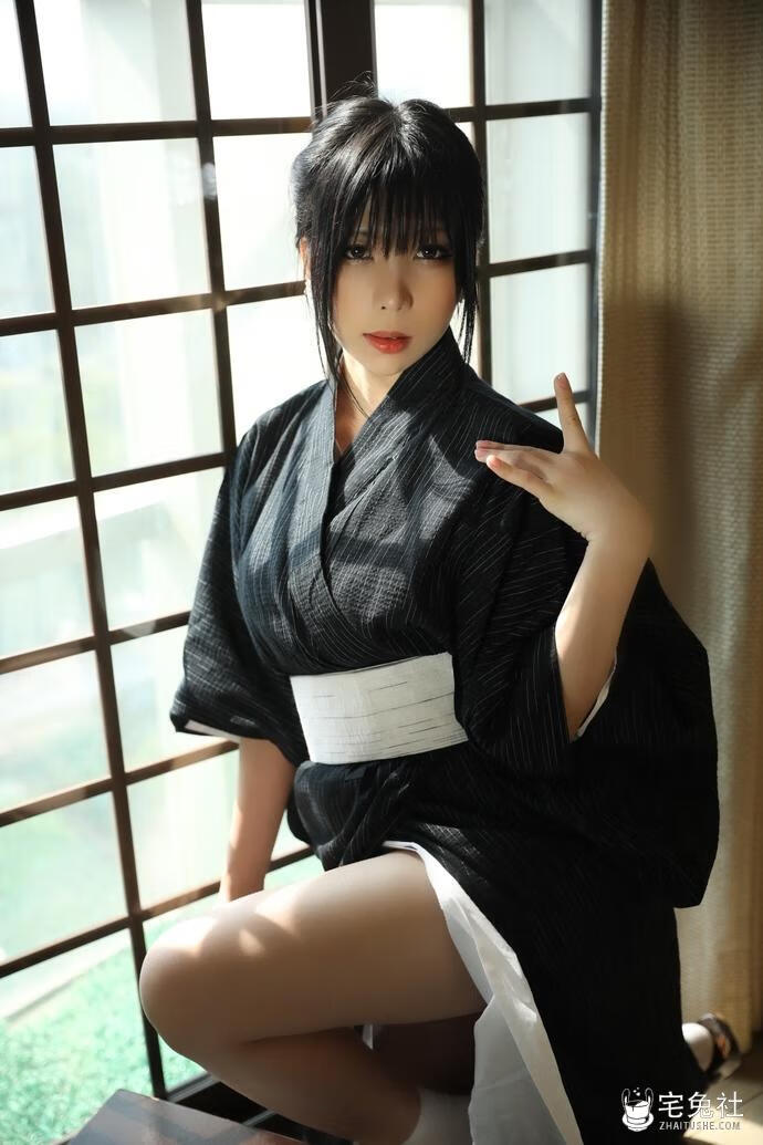 鹿野希全套cos图片合集 微胖女神福利满满