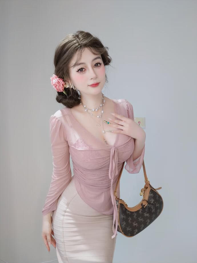 白银81-[Fantia] 2024年11月订阅 (16套)[137P3V-1.24G]