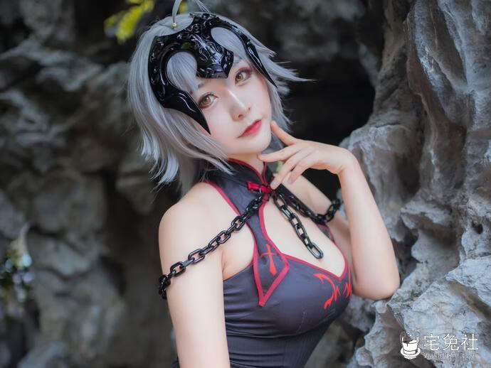 三刀刀miido全套cos图片合集 (1).jpg 三刀刀miido全套cos图片合集 优雅与魅力的完美交织