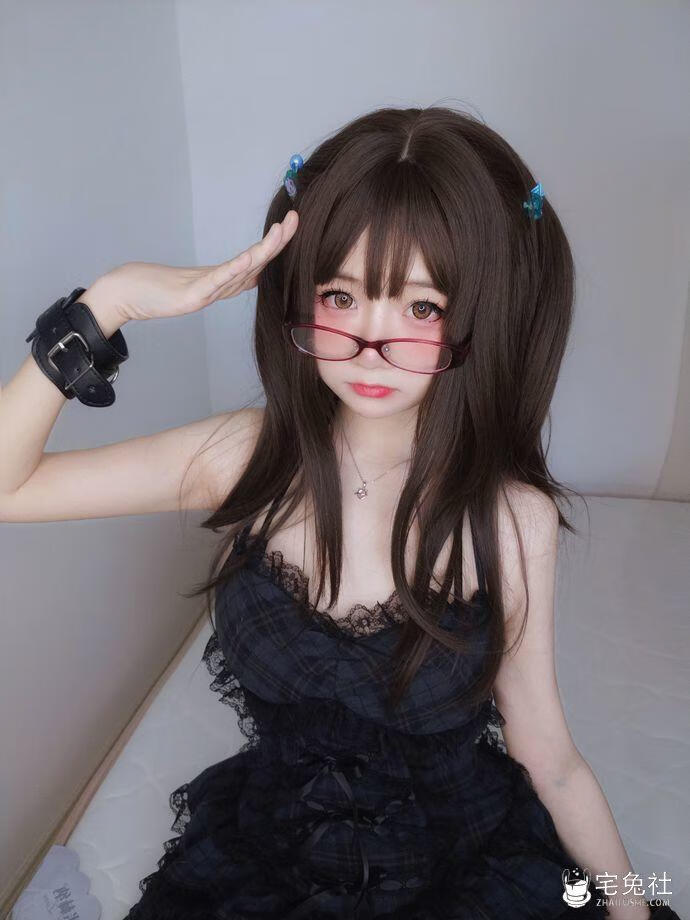 摇摇乐yoyo (2).jpg 摇摇乐yoyo全套作品图合集 软妹子的诱惑硬控