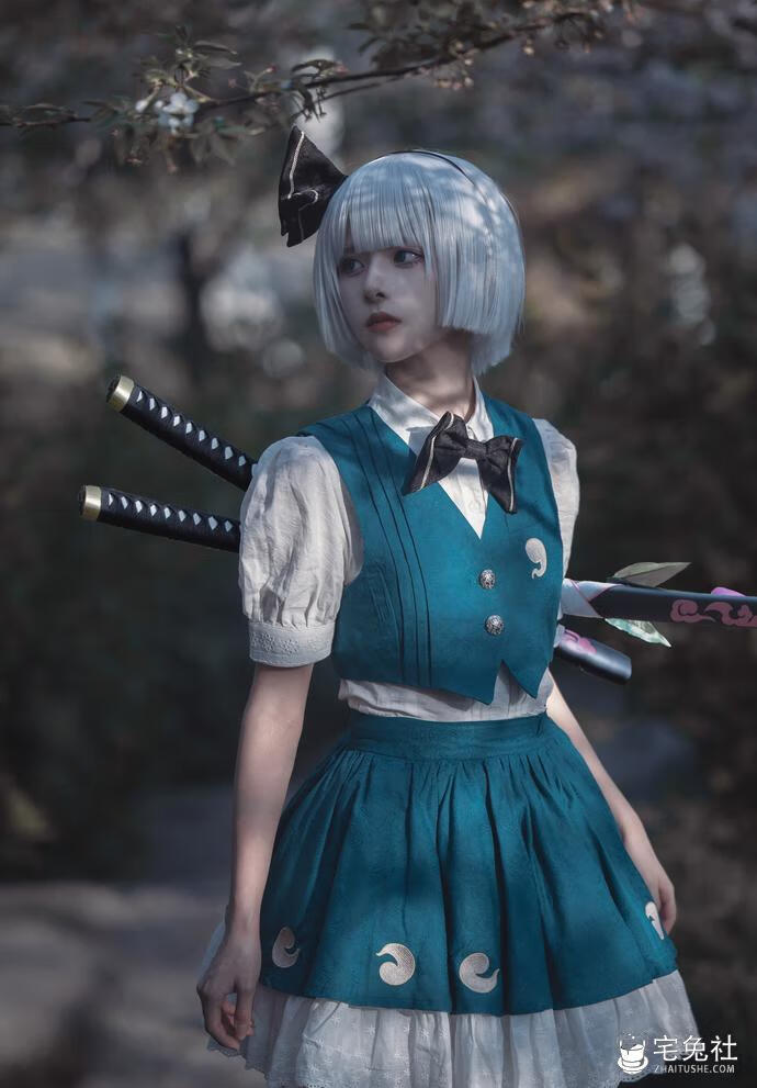 腥味猫罐全套cos图片合集 可爱而又俊美的喵年