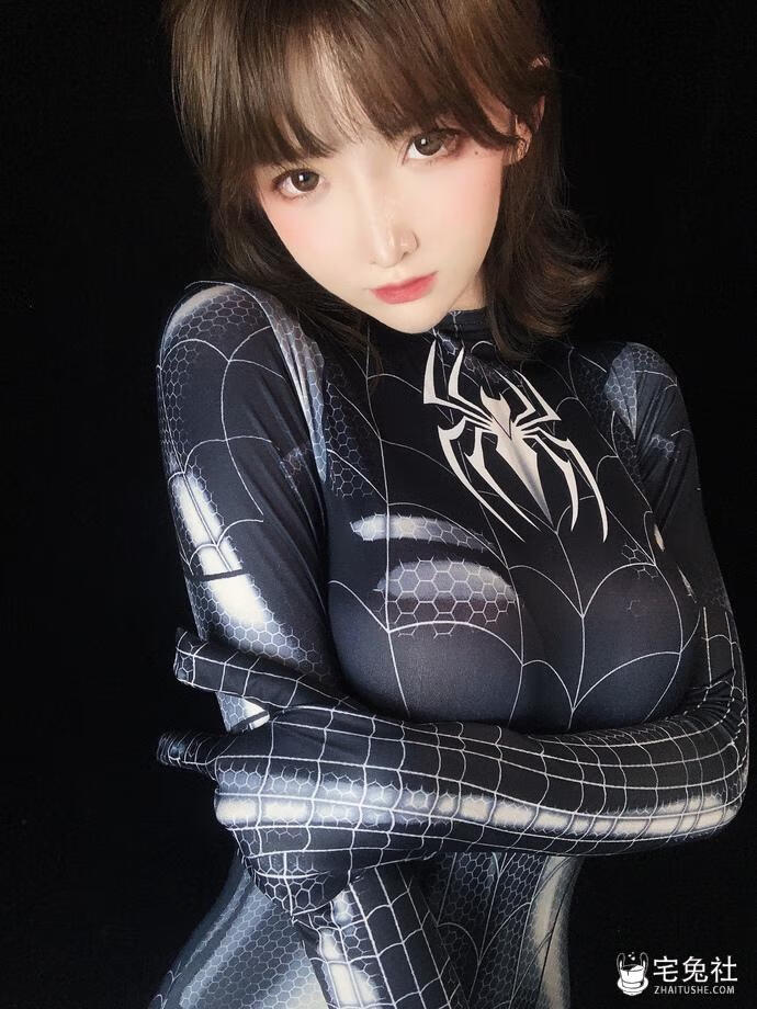 一小央泽全套cos图片合集 冻龄女神芳华犹存