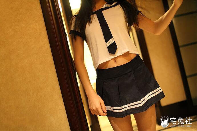 rosi写真合集 (2).jpg ROSI写真值得收藏吗?从小莉恋恋到艺学妹 看清纯与质感的平衡点