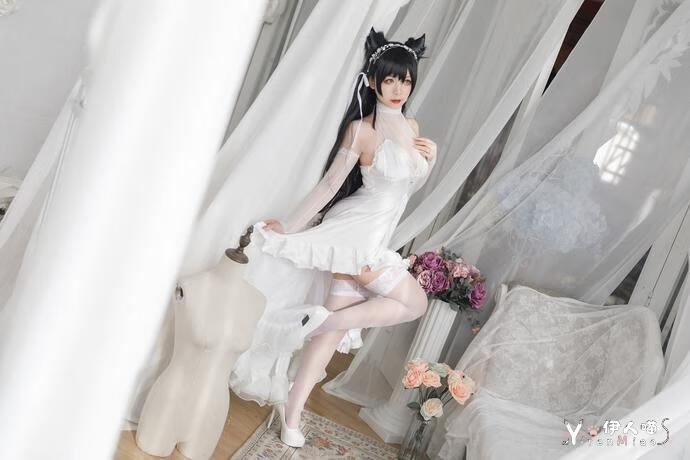 樱落酱 cosplay作品016 爱宕花嫁 伊人喵.jpg 樱落酱w碧蓝航线精彩图集 完美的身材令人羡慕