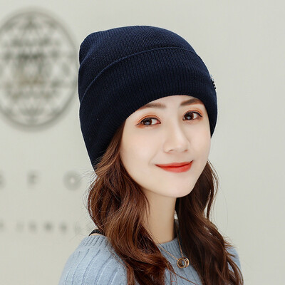

2019 Mens&womens hats winter knitted hats outdoor woolen hats adult couples  standard cold hats keep warm caps