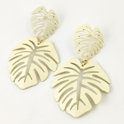 

Women Hollow Large Leaves Beach Swimming Pool Jewelry Hook Dangle Earrings