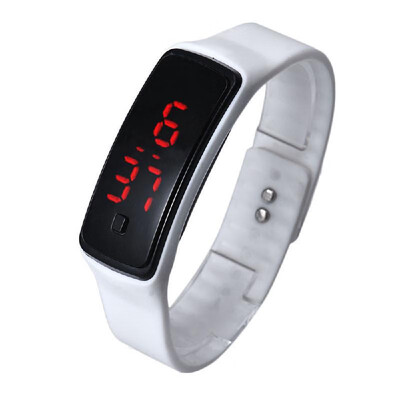 

LED Display Digital Sport Watch Children Watch for Students Children with Silicone Strap Band