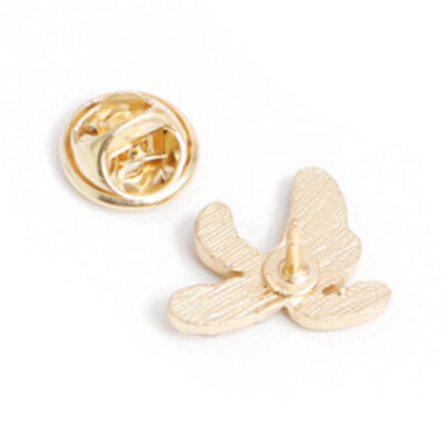 

Fashion Gold Plated Crystal Banana Brooch Pins Cartoon Broaches