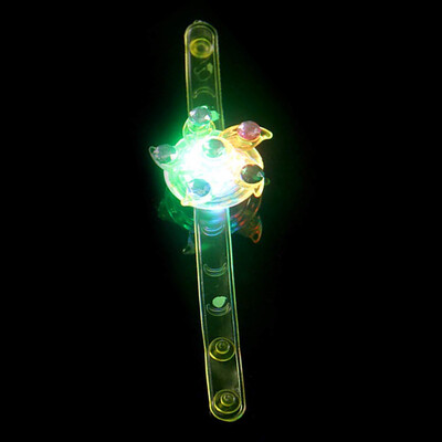 

Spinning Top Bracelet Toy Glow LED Wristband Party Spinning Top Toy For Kid Wearing A Luminous Ring To Rotate The Night Light